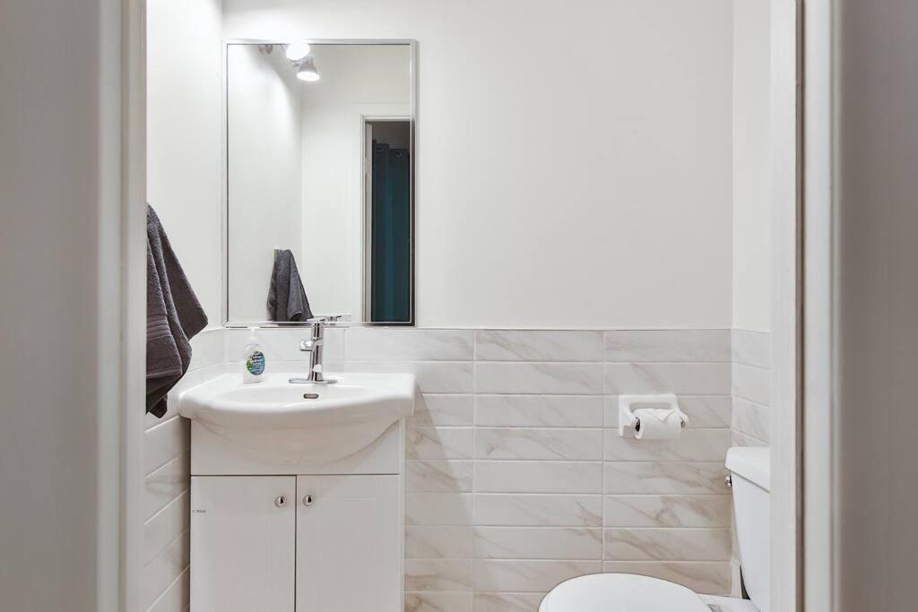 Stanley Suites มอนทรีอัล ภายนอก รูปภาพ