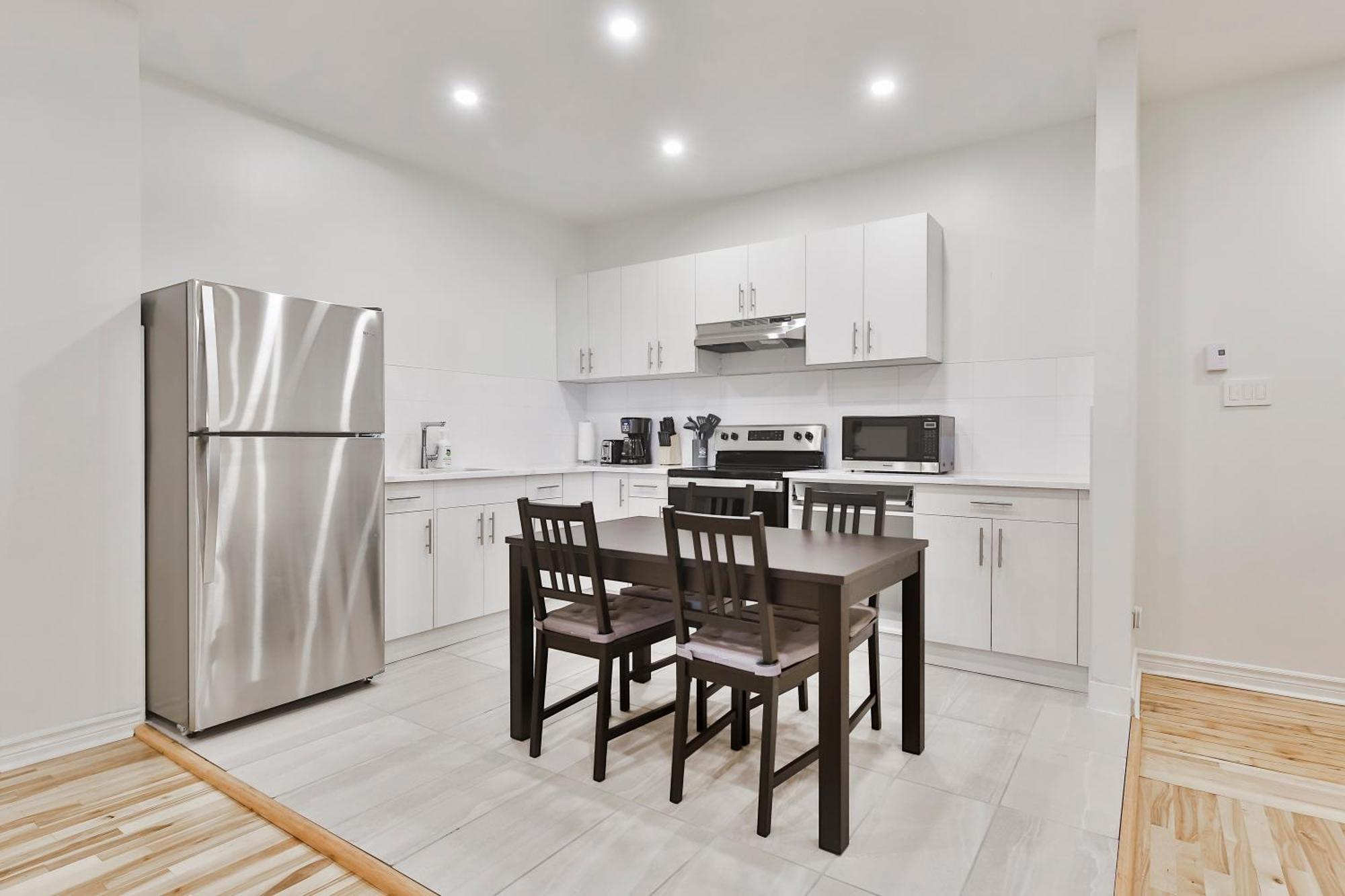 Stanley Suites มอนทรีอัล ภายนอก รูปภาพ